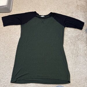 Socialite Women’s Green and Black T-Shirt Dress